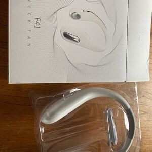 F41 Neck Fan in White and Gray